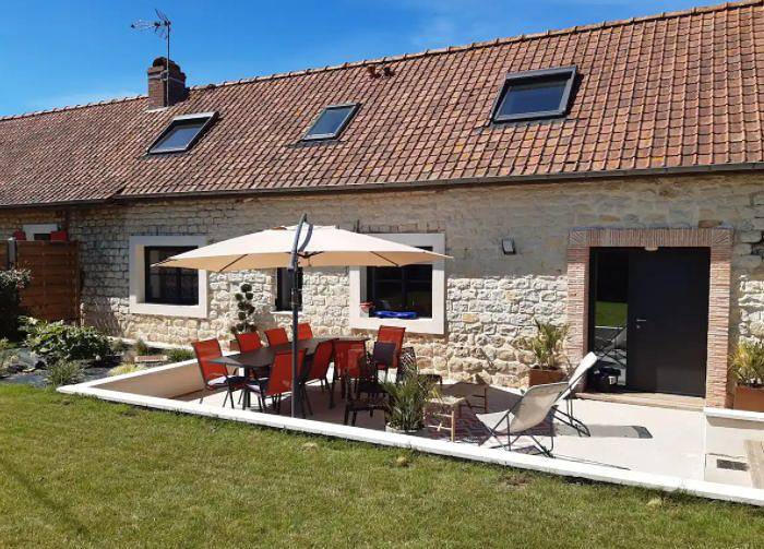 Gîte pour 11 personnes, avec jardin et terrasse à Wierre-Effroy - 2