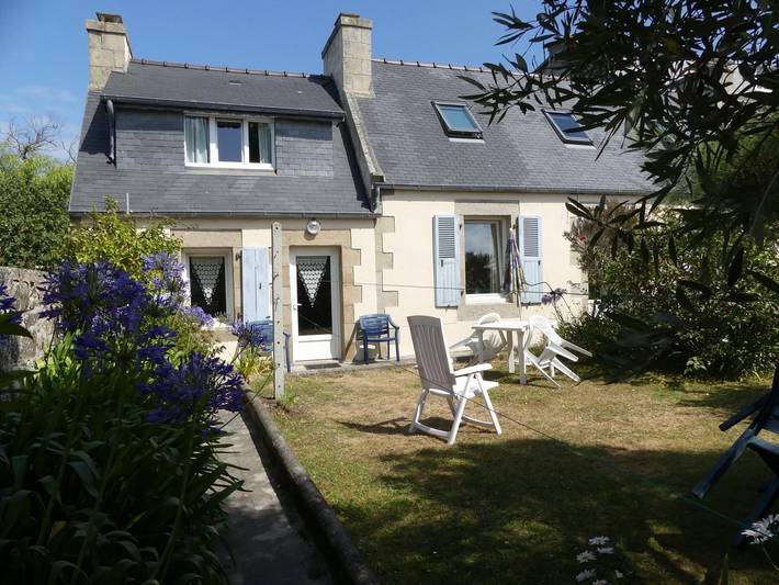 Gîte pour 4 personnes, avec jardin dans Île-Grande - 2