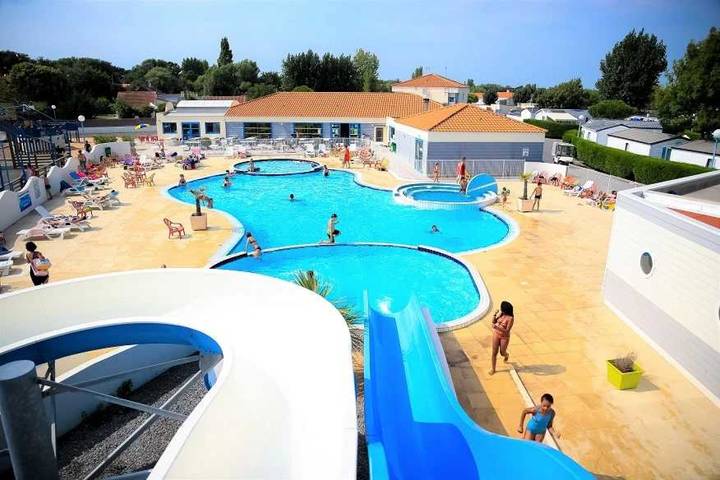 Camping für 8 Personen, mit Kinderpool und Sauna in Saint-Jean-de-Monts - 4
