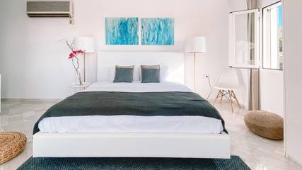 Villa in Santa Eulària des Riu, East Ibiza für 10 