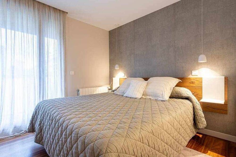 Entire apartment, Martin Deuna Etxea- Piso en Zona Residencial in Bermeo, Urdaibai Biosphere Reserve