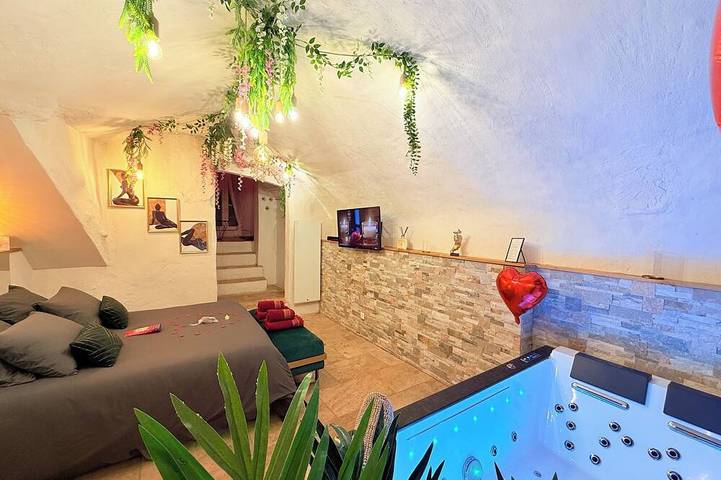 Suite Les Bains D'aphrodite in Auriol, Mittelmeerküste (Frankreich)