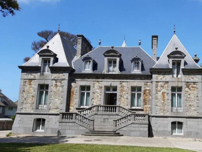 Camping pour 4 personnes dans Côte d’Émeraude - 2