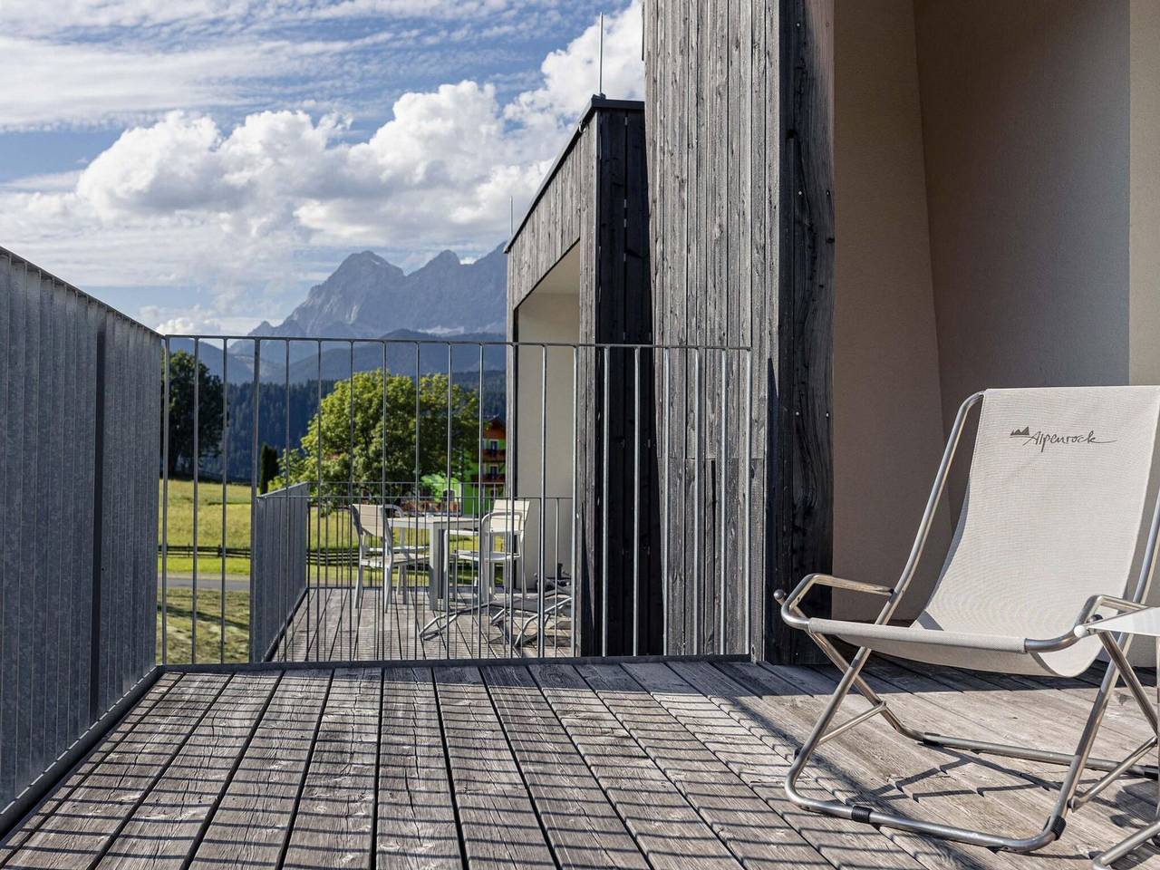 Ganze Wohnung, Modern Apartment near Ski Area in Schladming in Rohrmoos, Schladming-Dachstein