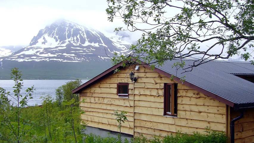 Ferienhaus für 6 Personen, mit Terrasse in Troms - 2
