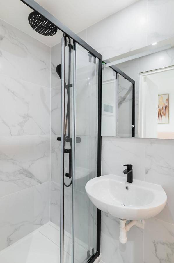 Appartement entier, Appartement Les Lilas Proche Paris Confort Calme in Les Lilas, Seine-Saint-Denis