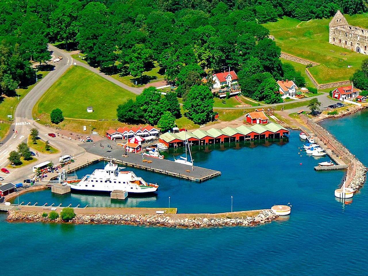 Sjoutsikt Stugretreat in Jönköping, Vättern