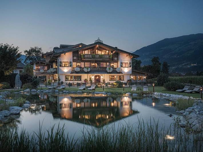 Appart’hôtel pour 5 personnes, avec jardin et vue sur le lac ainsi que sauna et vue