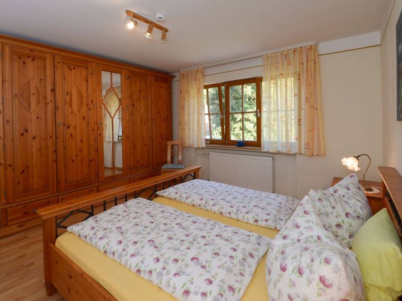 Ganze Wohnung, Ferienwohnung 'Bergfranzenhof' mit Gemeinschaftsterrasse, Balkon und Wlan in Oppenau, Mittlerer Schwarzwald