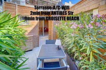 Gîte pour 2 personnes, avec terrasse dans Cinema Les Arcades Ales