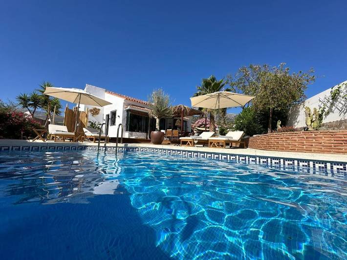 Maison de vacances pour 4 personnes, avec jardin et piscine - 1