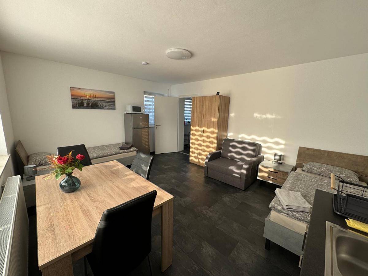 Ganze Wohnung, Gästezimmer Fateev 8 in Bayerisch Schwaben