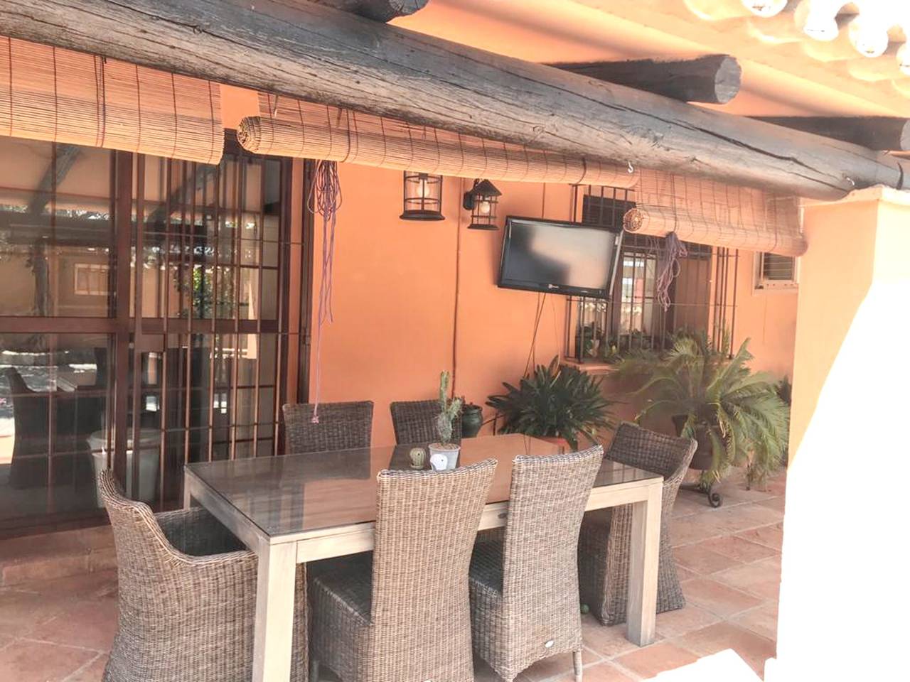 Villa espaciosa con piscina privada en Hornachuelos in Hornachuelos, Provincia de Córdoba