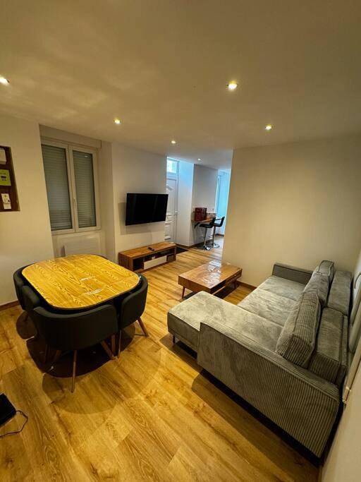 Appartement de vacances pour 6 personnes, avec Terrasse et Jardin