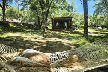 Gîte pour 2 personnes, avec terrasse et piscine à Douville