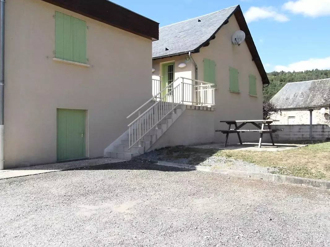 Gîte de France 4 Personen in Saint-Martin-la-Méanne, Tulle und Umgebung