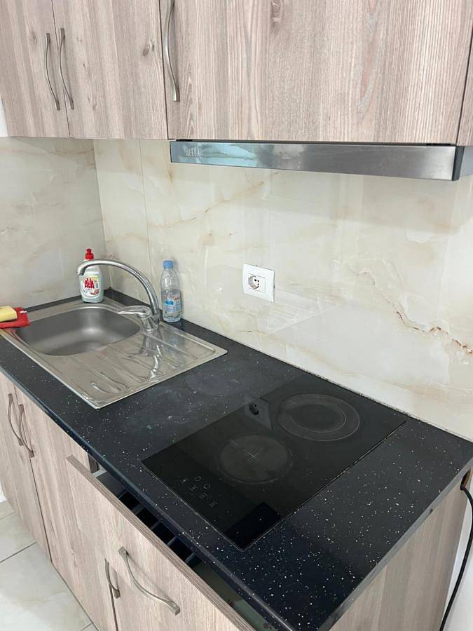 Maison d’hôte pour 3 personnes, avec terrasse et jardin à Saranda - 3
