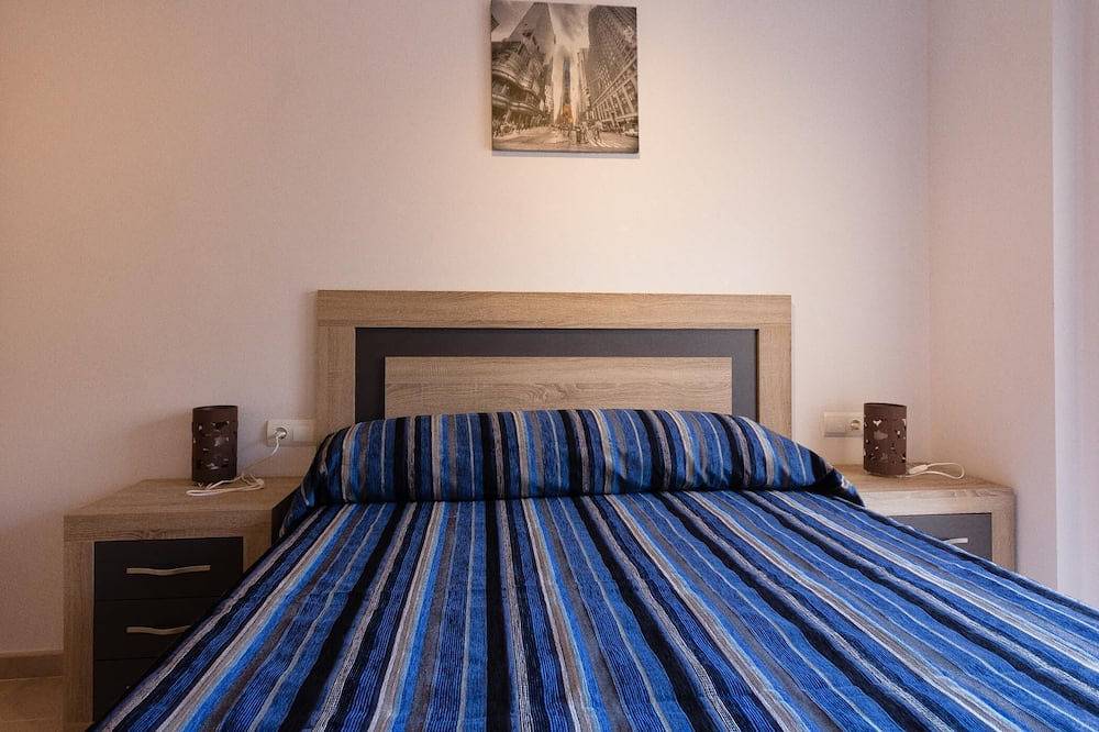 Entire apartment, Innouthome Apartment With Wifi And Air Conditioning_Ramon Y Cajal Ii in Terres de l'Ebre, Costa Dorada