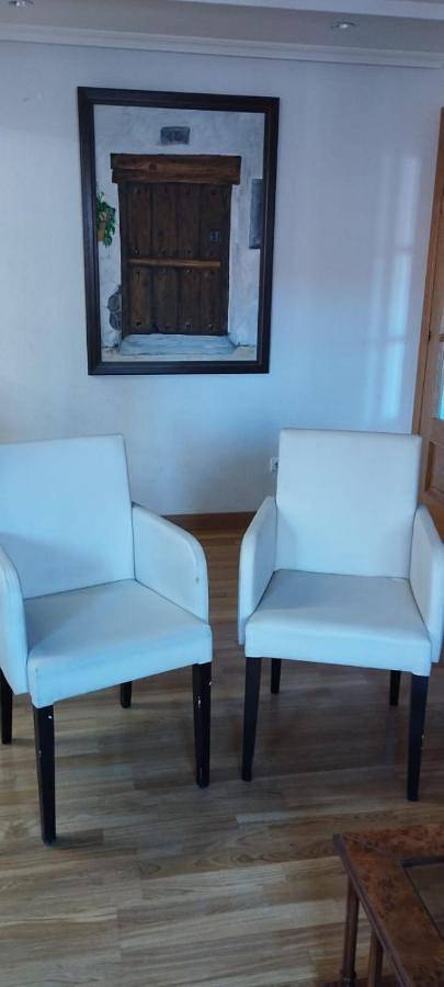 Gîte pour 7 personnes, avec piscine et terrasse ainsi que vue et bassin pour enfant, animaux acceptés à Ávila - 4