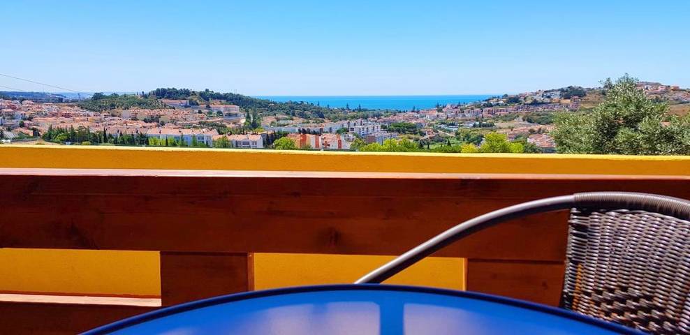Bungalow para 4 pessoas, com Varanda e Terraço e ainda Jardim and Piscina em Cascais
