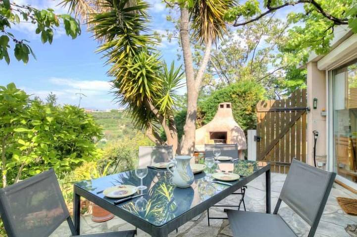 Ferienhaus für 4 Personen, mit Garten, mit Haustier in Nizza