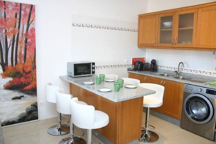 Casa rural para 4 personas, con jardín y piscina además de vistas y piscina para niños en Armação de Pêra (costa) - 4