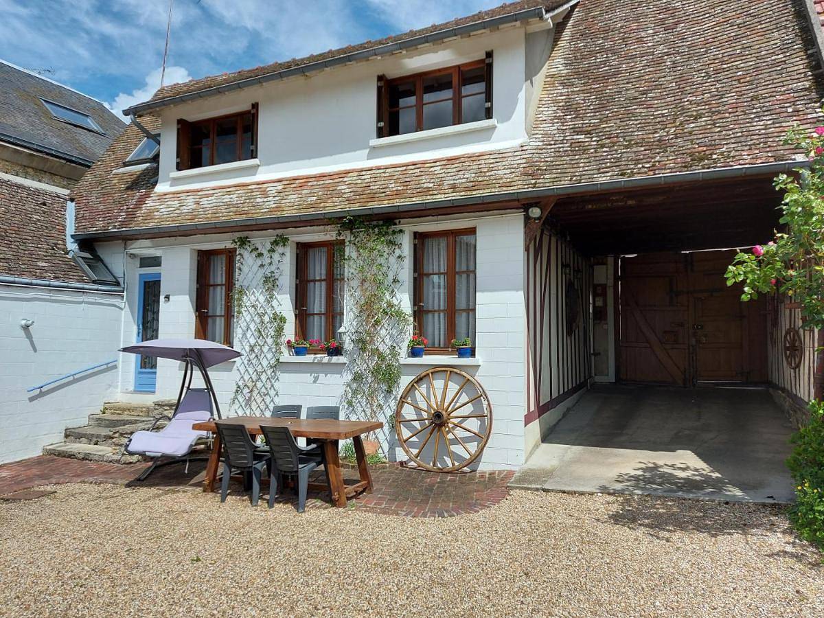 Chez Robins in Trie-Château, Oise