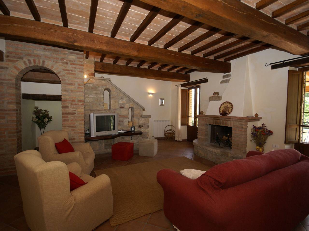 Villa en Umbertide con Piscina y Jardín in Umbertide, Valtiberina