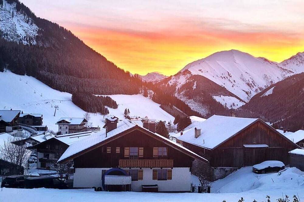 Geheel appartement, Chalet zur Rose - Appartement \"Nelke\" 4-kamer 2-8 personen (95m2) in Berwang, Reutte District