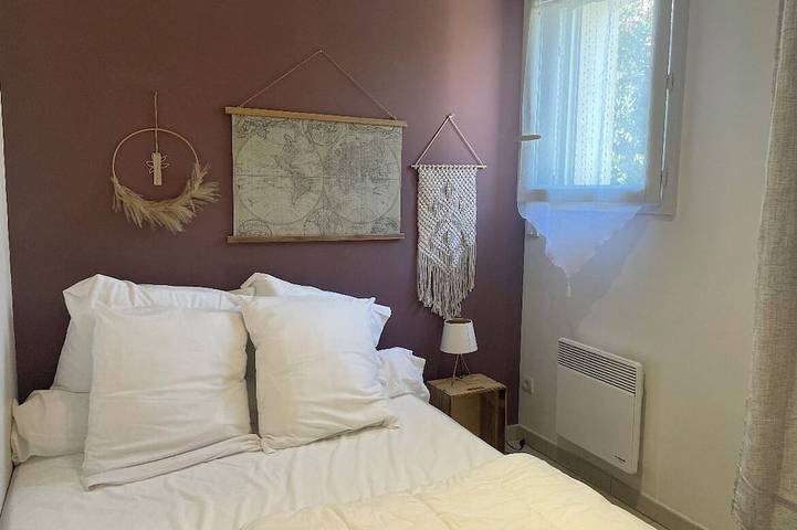 Gîte pour 4 personnes, avec balcon dans La Bergerie - 2