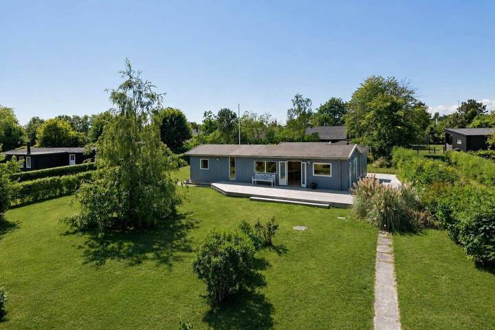 Ferienhaus für 4 Personen, mit Terrasse und Garten in Ostjütland