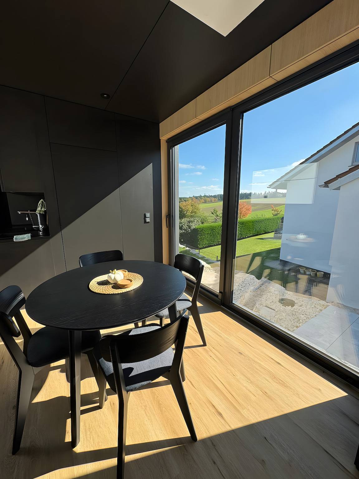 Apartamento vacacional entero, Tiny Home 'Seewald - Tiny House' con terraza privada, jardín compartido y Wi-Fi in Seewald, Northern Black Forest