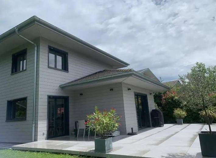 Location de vacances pour 8 personnes, avec jardin et terrasse à Messery - 2