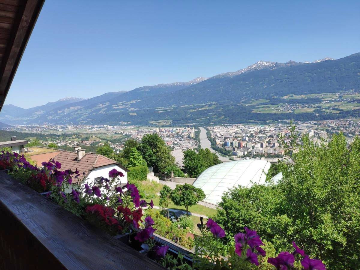 Geheel appartement, Apartment with Mountain View in Innsbruck, Innsbruck Land