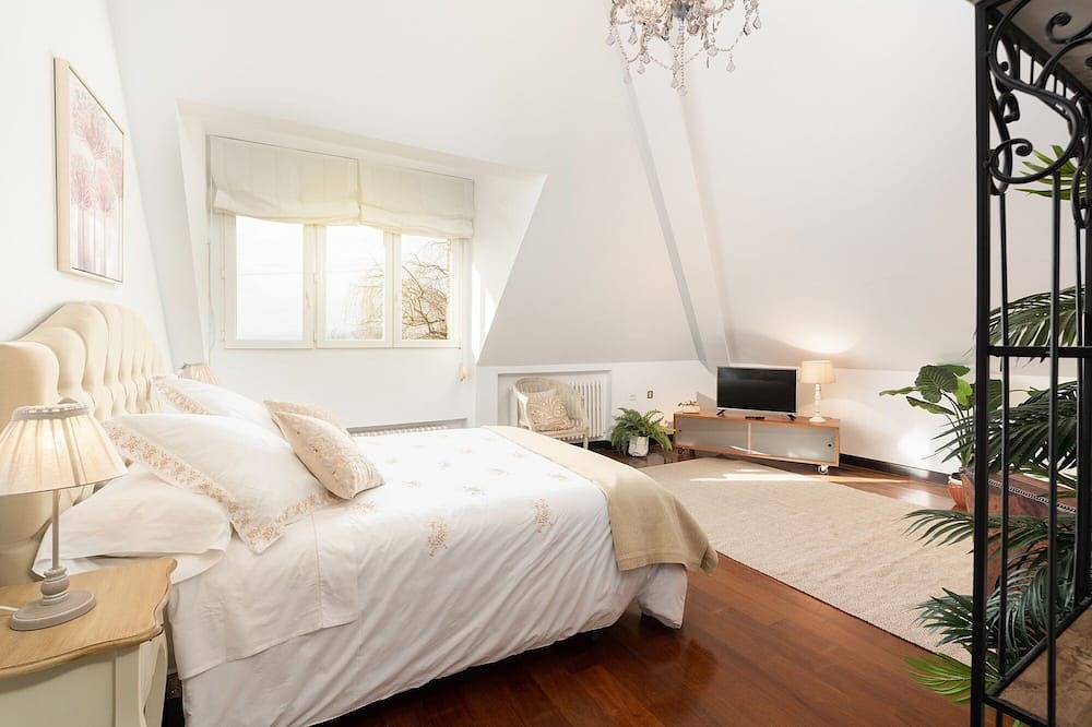 Elegante casa de campo con piscina. Entre Oviedo y Gijón in Siero, Costa Verde