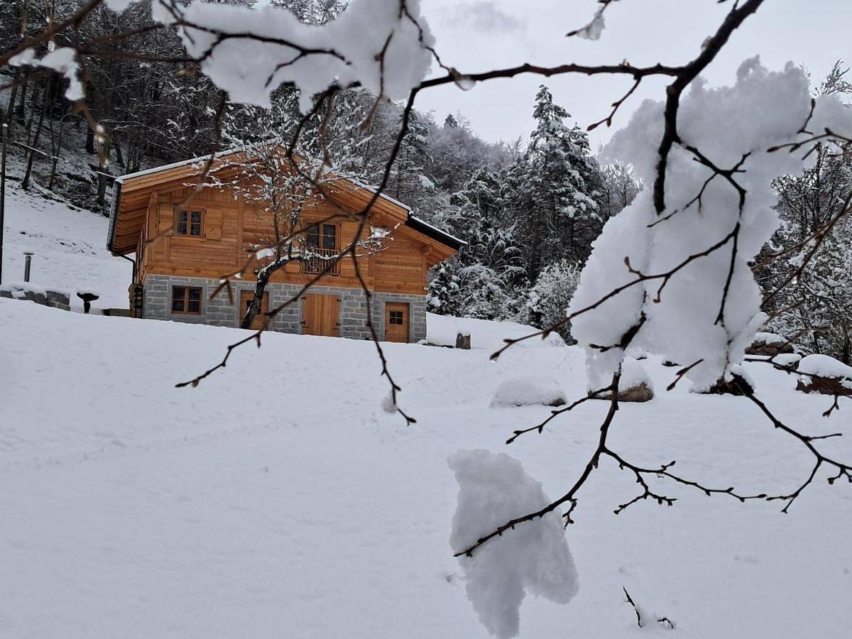 Three-Bedroom Chalet in Roma, Provincia di Roma