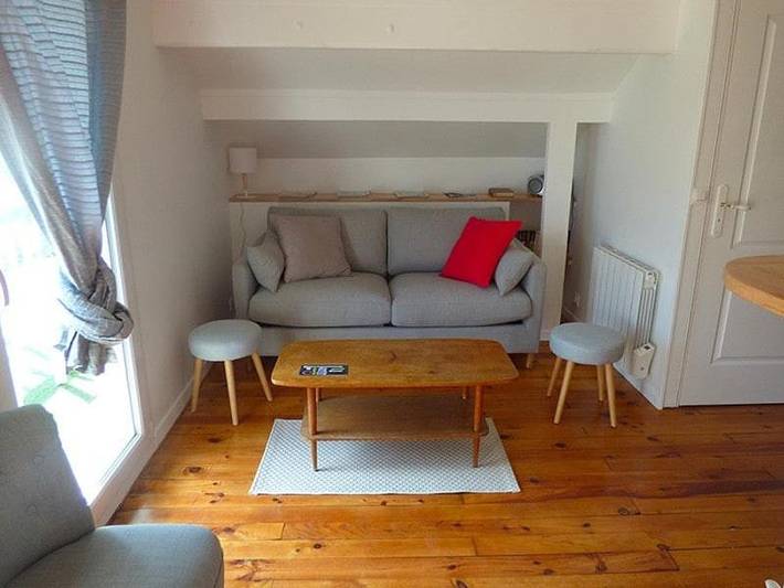 Location de vacances pour 12 personnes, avec Balcon et Terrasse ainsi que Jardin et Vue à Rethondes