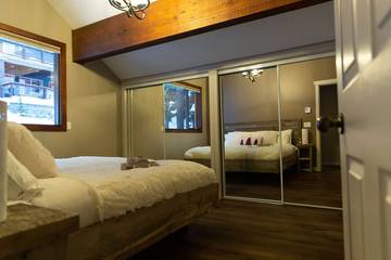 Chalet for 12 Guests in Big White, Kootenay Boundary, Picture 2