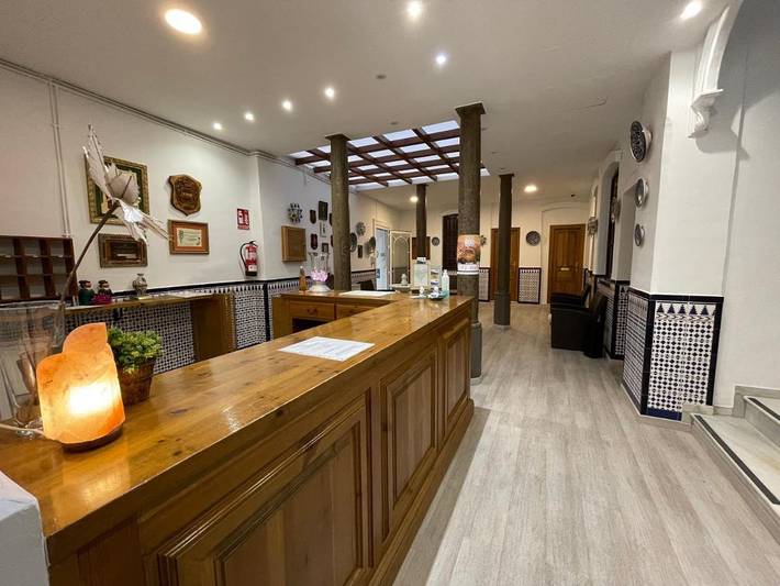 Casa de huéspuedes para 2 personas, con Balcón además de Terraza y Jardín en Granada
