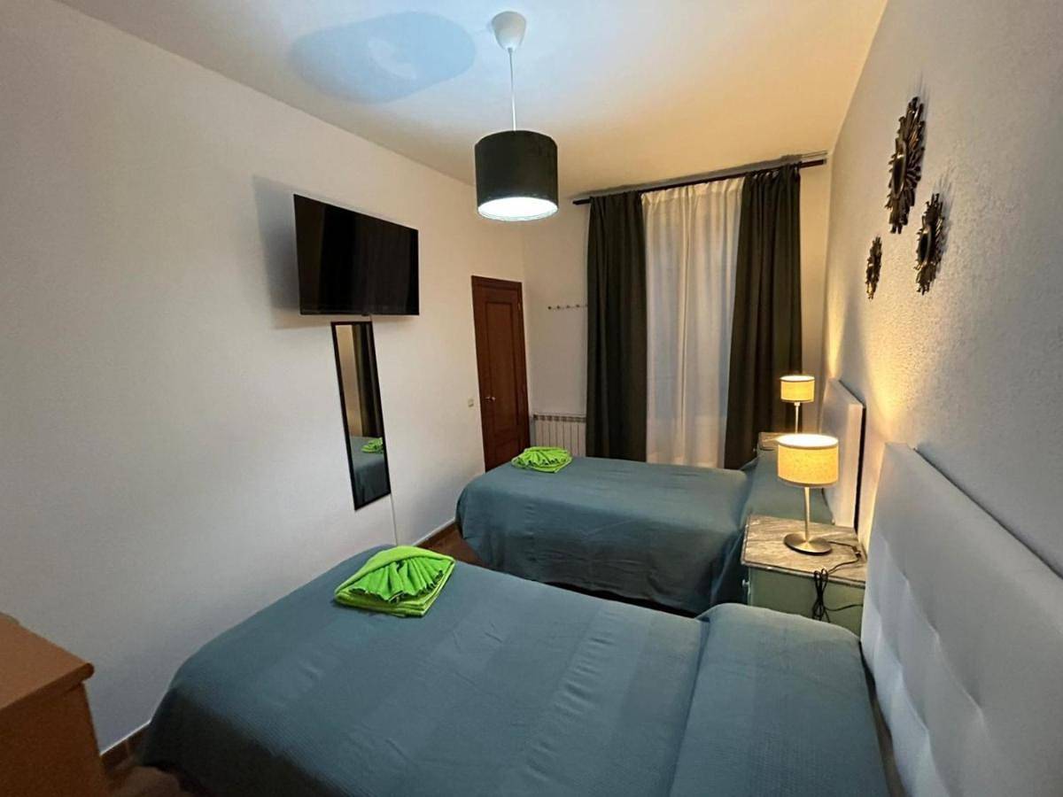Standard Double Room with Shared Bathroom in Centro (Madrid), Madrid