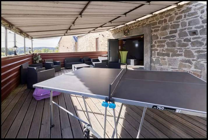 Villa in Gouttières — 350 m² mit Privatpool in Gouttières, Puy-de-Dôme