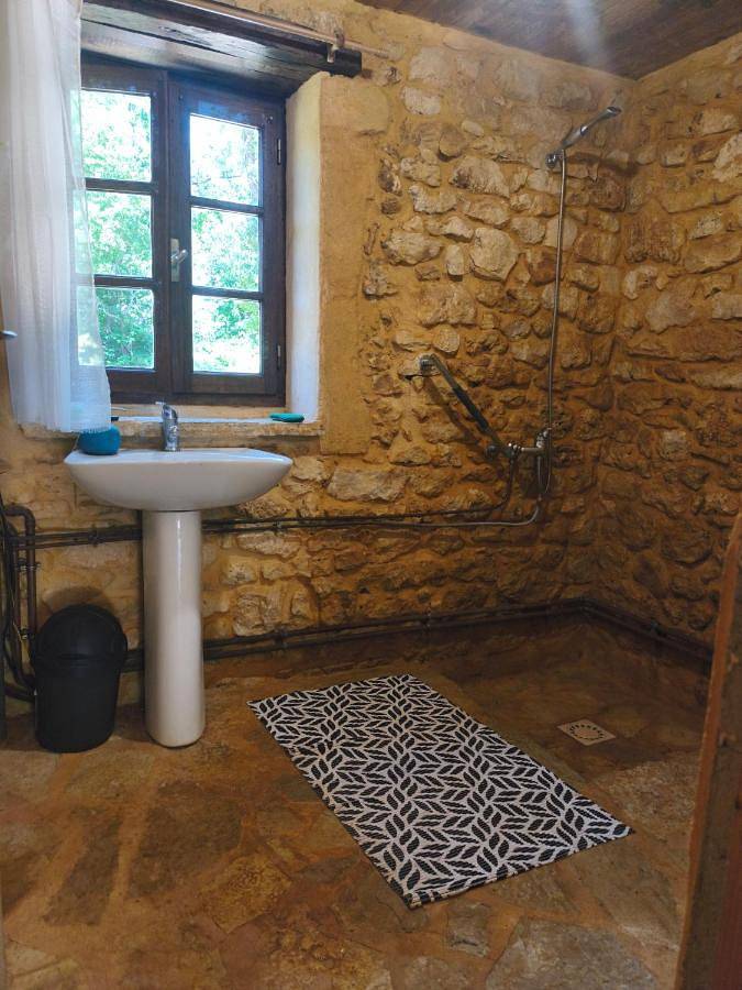 Chambre de la Tour 1 in Milhac, Quercy