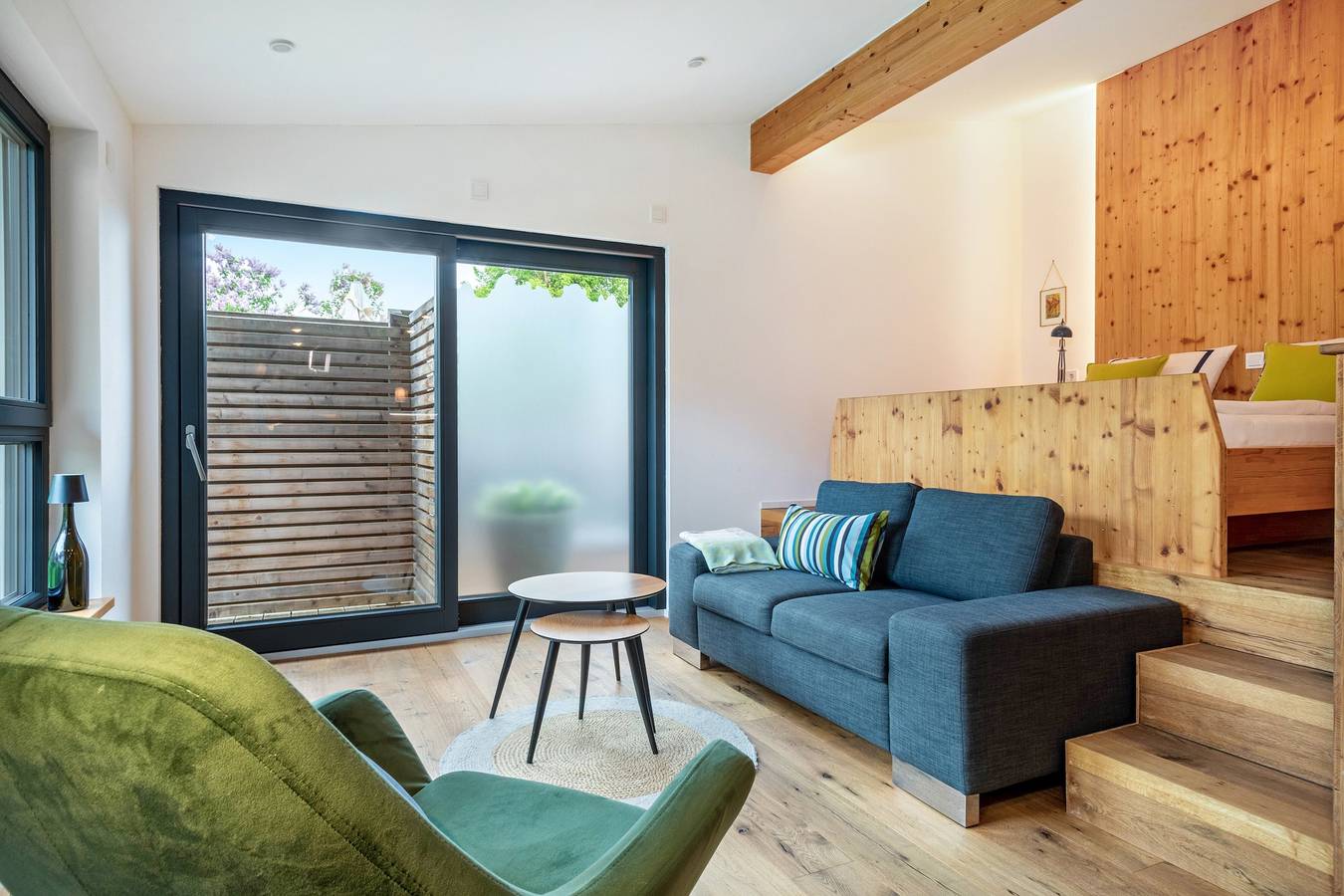 Ganze Wohnung, Ferienwohnung 'Gartenglück' mit Privatterrasse, Gemeinschaftsgarten und Wi-Fi in Inzigkofen, Region Bodensee-Oberschwaben
