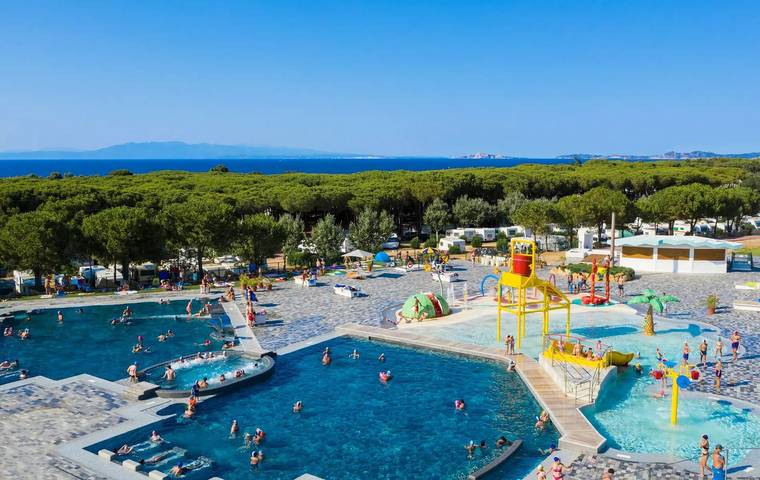 Camping per 4 persone, con Terrazza in Gallura