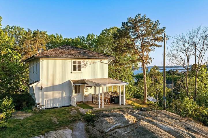 Ferienhaus für 13 Personen, mit Balkon