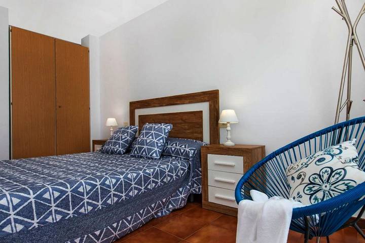 Gîte pour 6 personnes, avec piscine ainsi que vue et jardin à Santa Susanna - 3