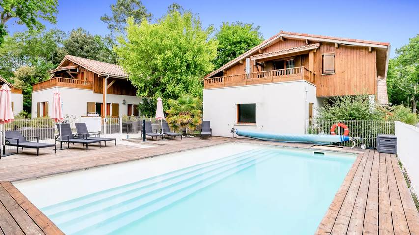 Ferienwohnung für 8 Personen, mit Terrasse und Sauna sowie Pool - 1