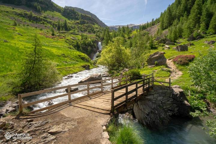 Location de vacances pour 24 personnes, avec jacuzzi et jardin à Saint-Bonnet-en-Champsaur - 3