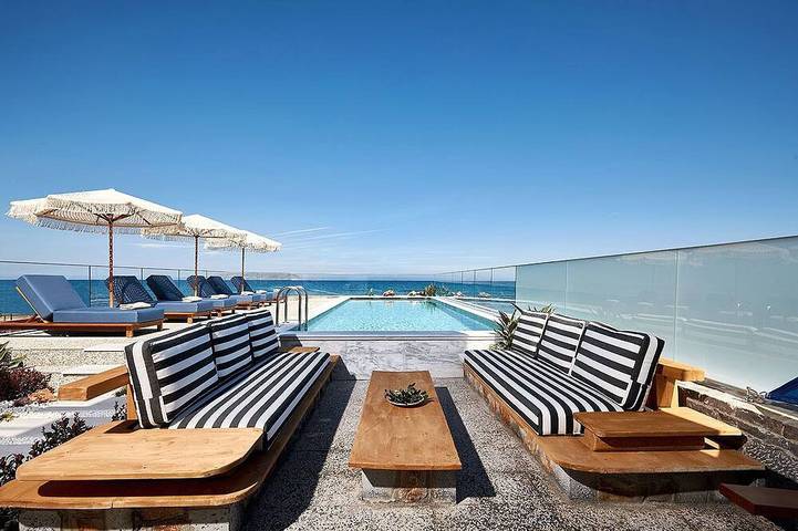 Villa für 14 Personen, mit Balkon - 1