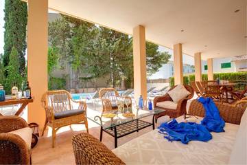 Villa in Playa del Port de Pollença, Pollença für 8 